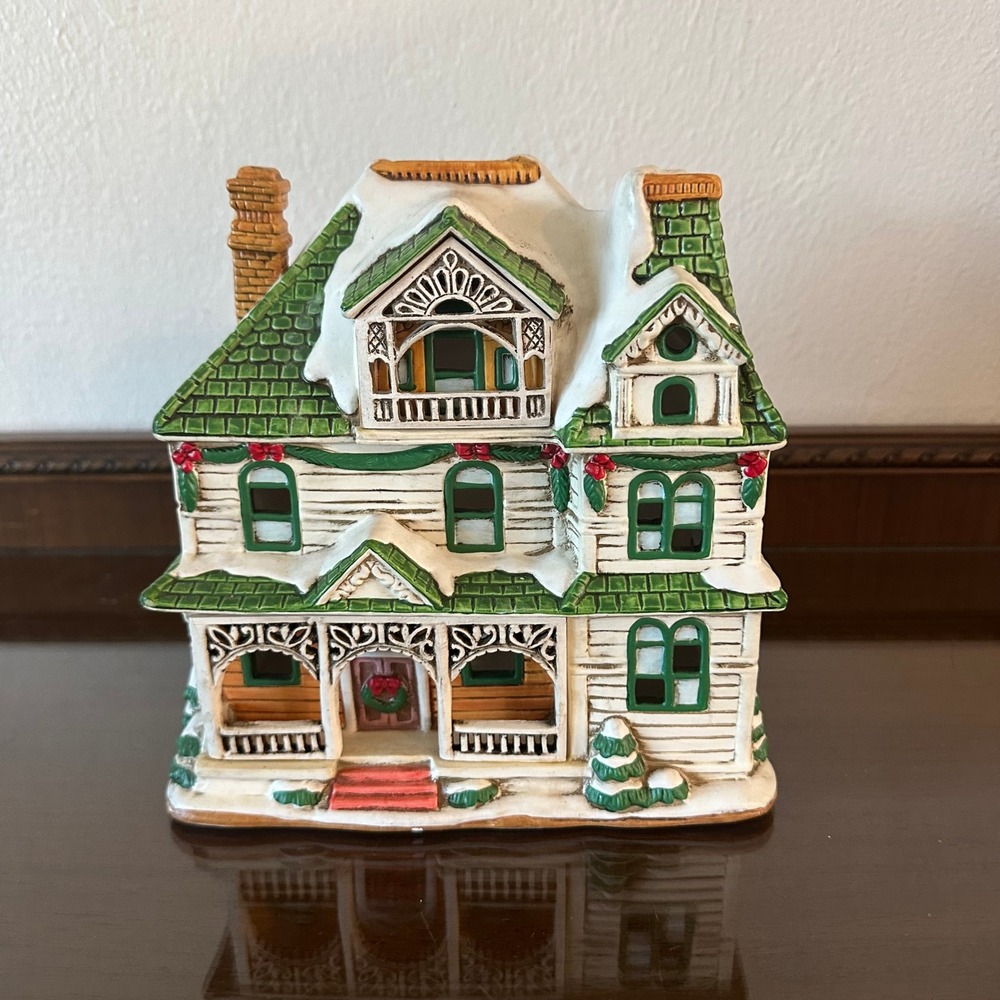 Vintage 1992 Lefton Colonial Village Burnside House 00717 Christmas Decor Green